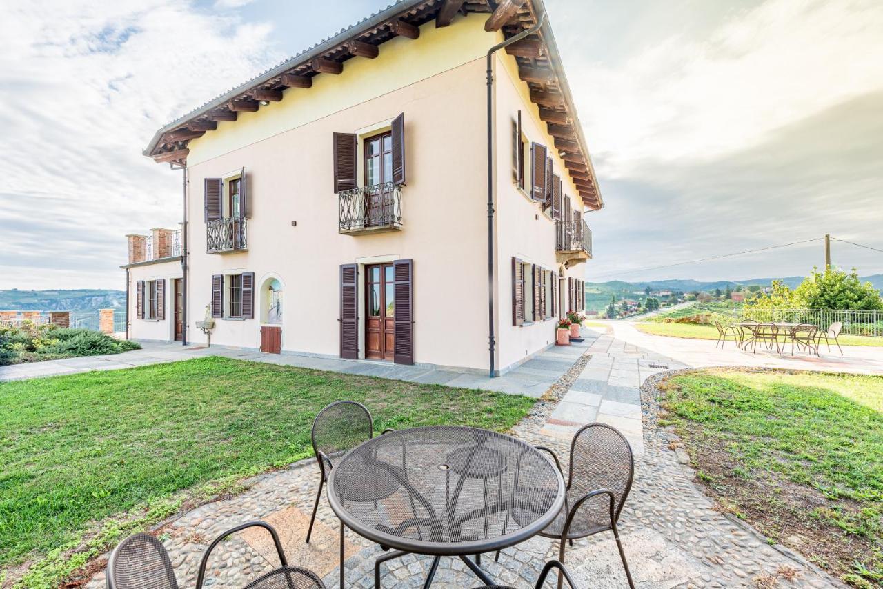 Villa Bricco Paglieri, Entire Villa 알바 외부 사진