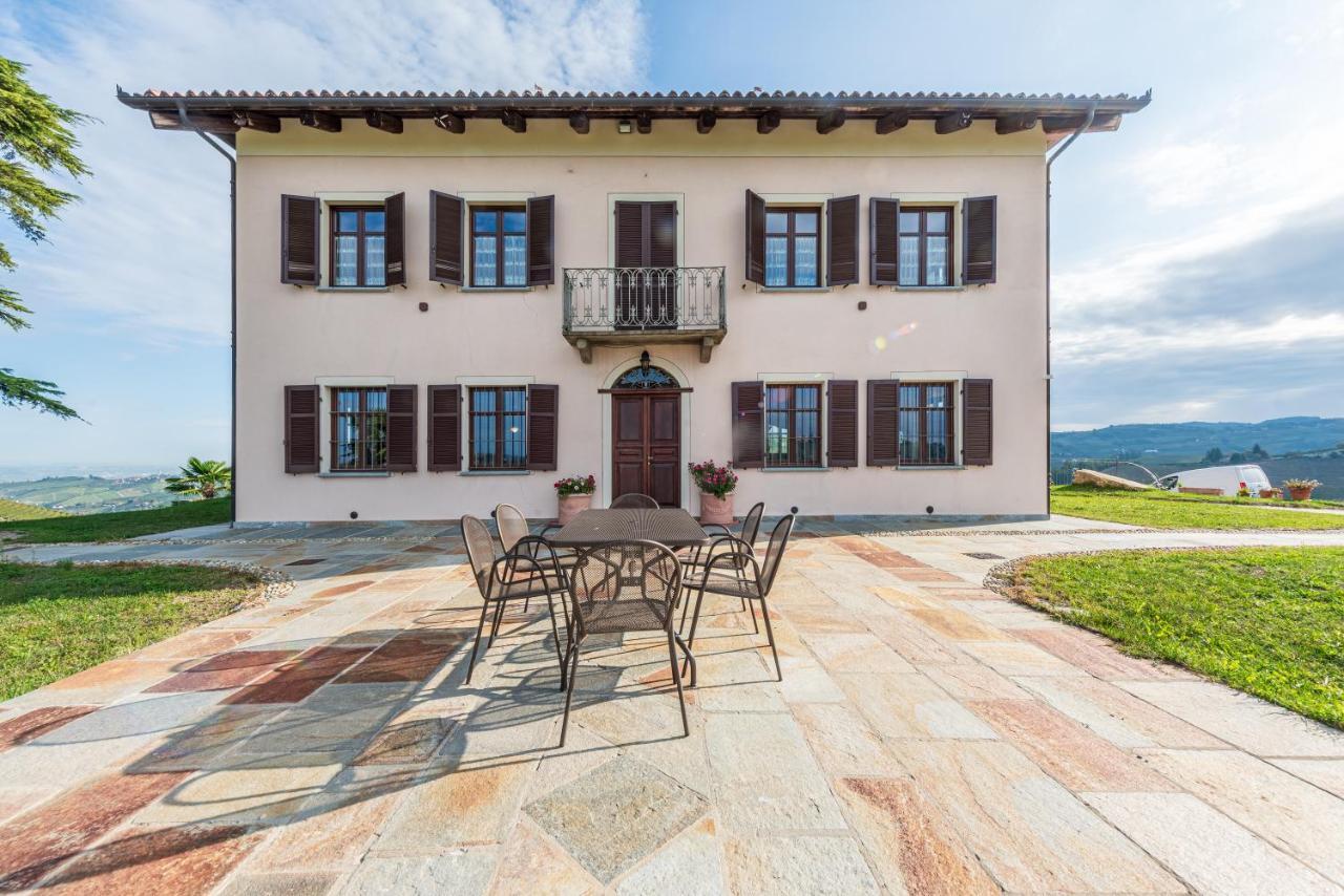 Villa Bricco Paglieri, Entire Villa 알바 외부 사진