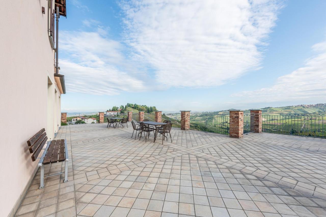 Villa Bricco Paglieri, Entire Villa 알바 외부 사진