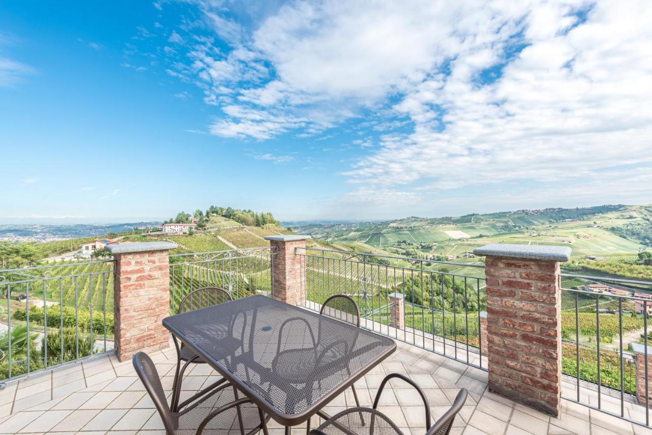 Villa Bricco Paglieri, Entire Villa 알바 외부 사진