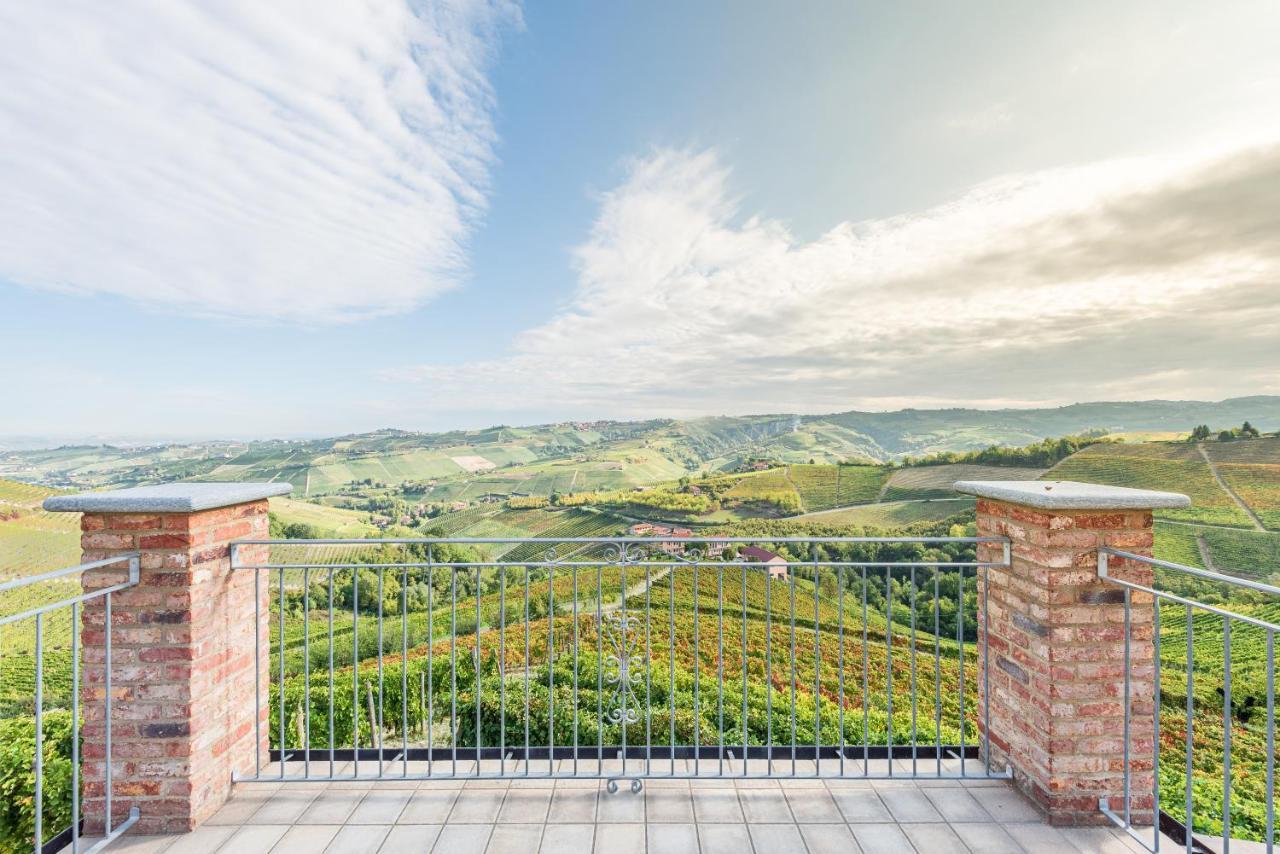 Villa Bricco Paglieri, Entire Villa 알바 외부 사진