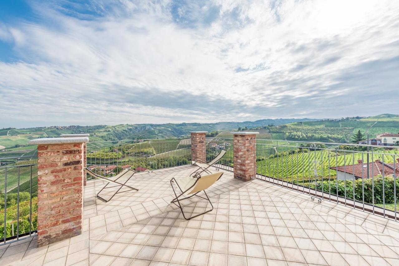 Villa Bricco Paglieri, Entire Villa 알바 외부 사진
